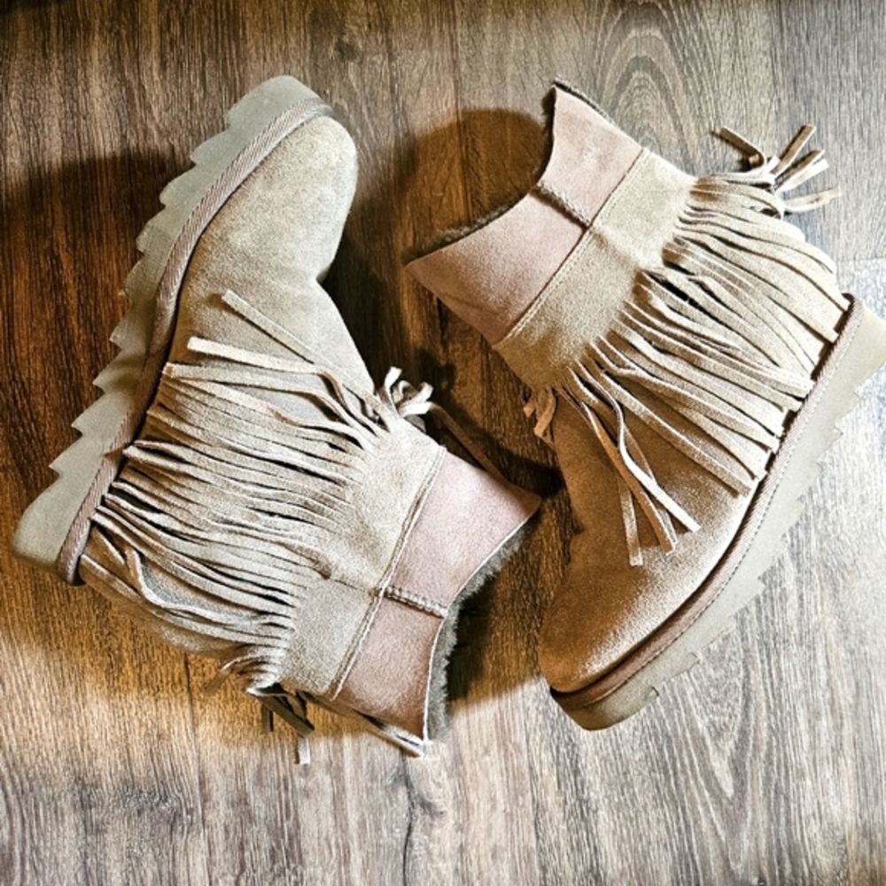 ASH Yago Gray Winter Suede Fringe Shearling Lamb Fur Wedge Boots Size 40
